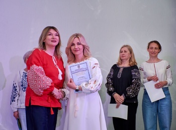 Наукова праця, відданість і професіоналізм: Світлану Третьякову відзначено Подякою МОН України