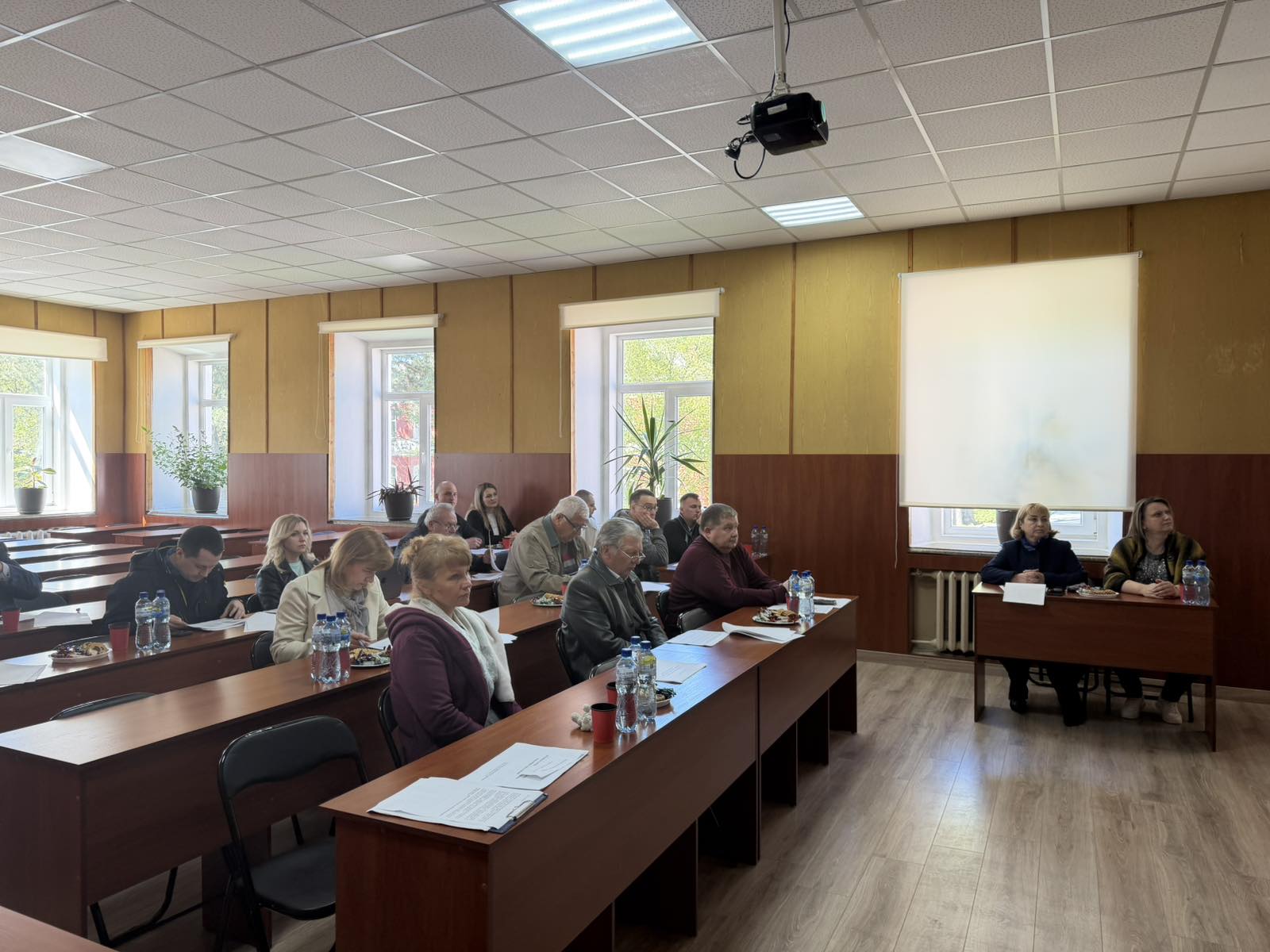 Публічна презентація дисертаційної роботи аспіранта кафедри рослинництва Сергія Крикуна