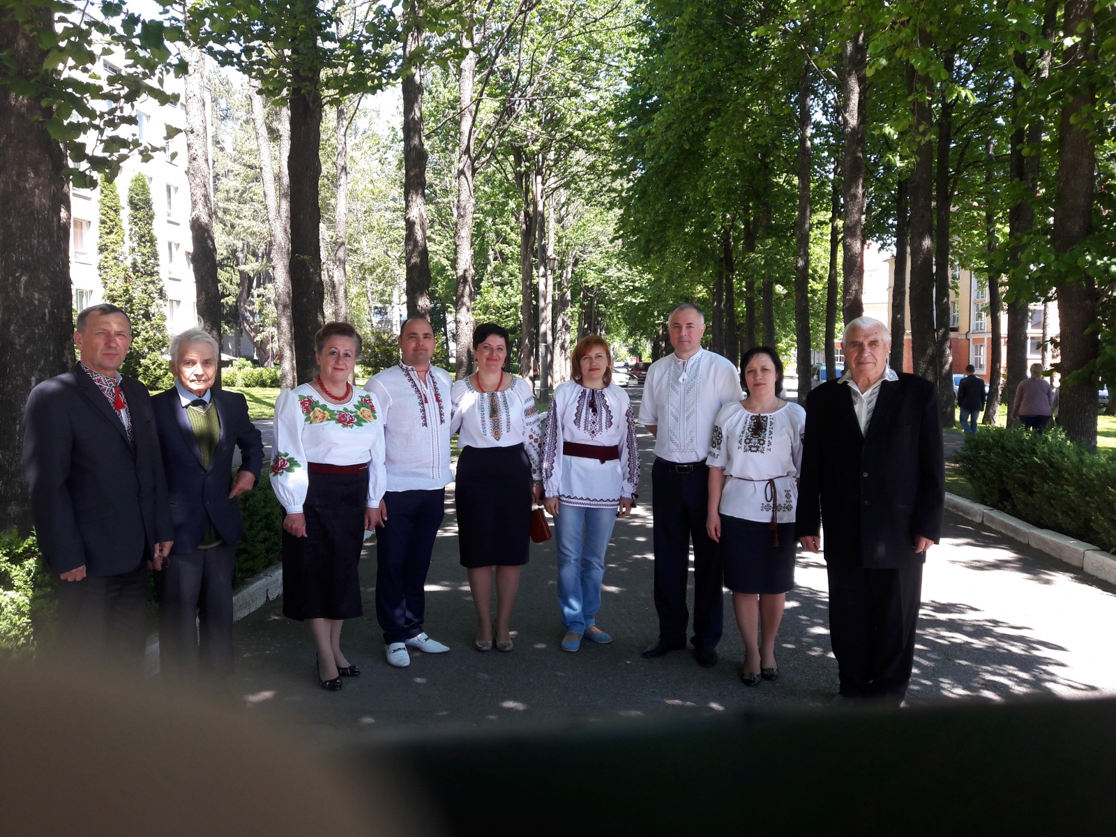 ДЕНЬ ВИШИВАНКИ — ЄДНАЄ УКРАЇНЦІВ